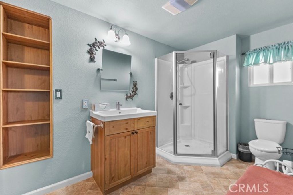 Image 10 of property listing at 26241 Boulder, Twin Peaks, CA 92391