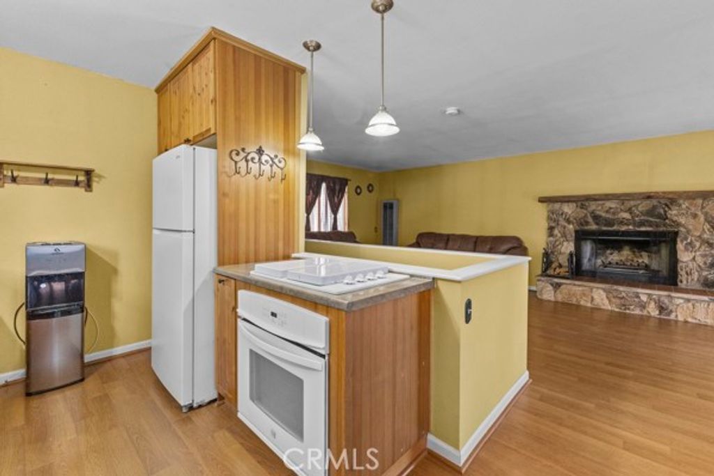 Image 16 of property listing at 26241 Boulder, Twin Peaks, CA 92391
