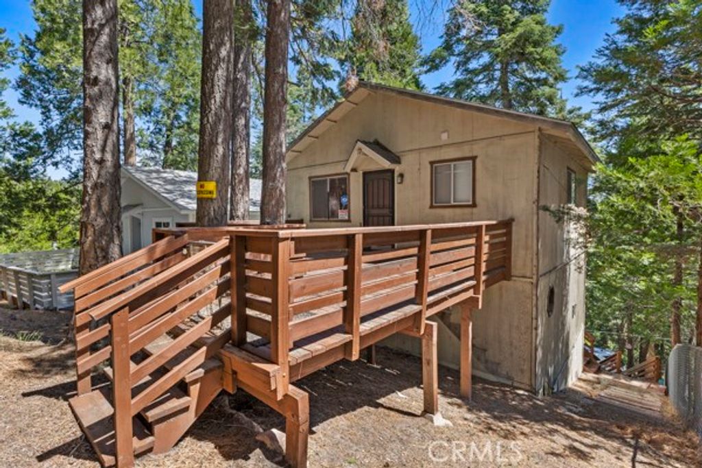 Image 20 of property listing at 26241 Boulder, Twin Peaks, CA 92391