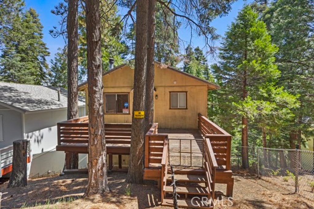 Image 24 of property listing at 26241 Boulder, Twin Peaks, CA 92391