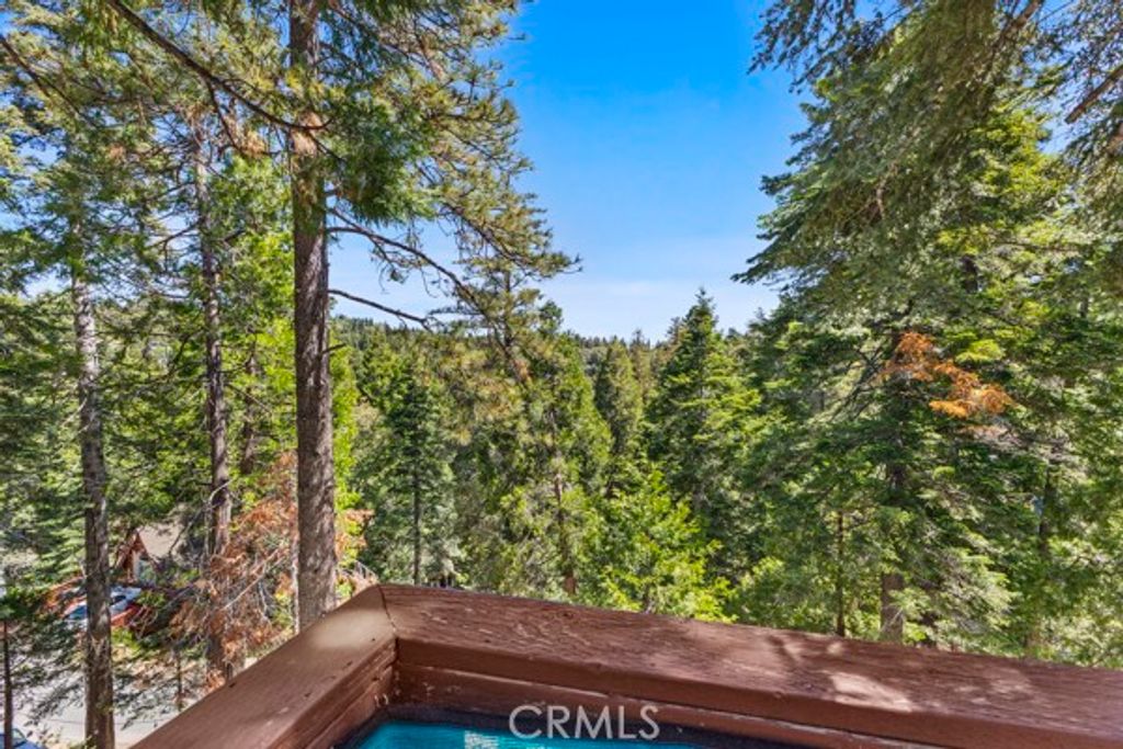 Image 25 of property listing at 26241 Boulder, Twin Peaks, CA 92391