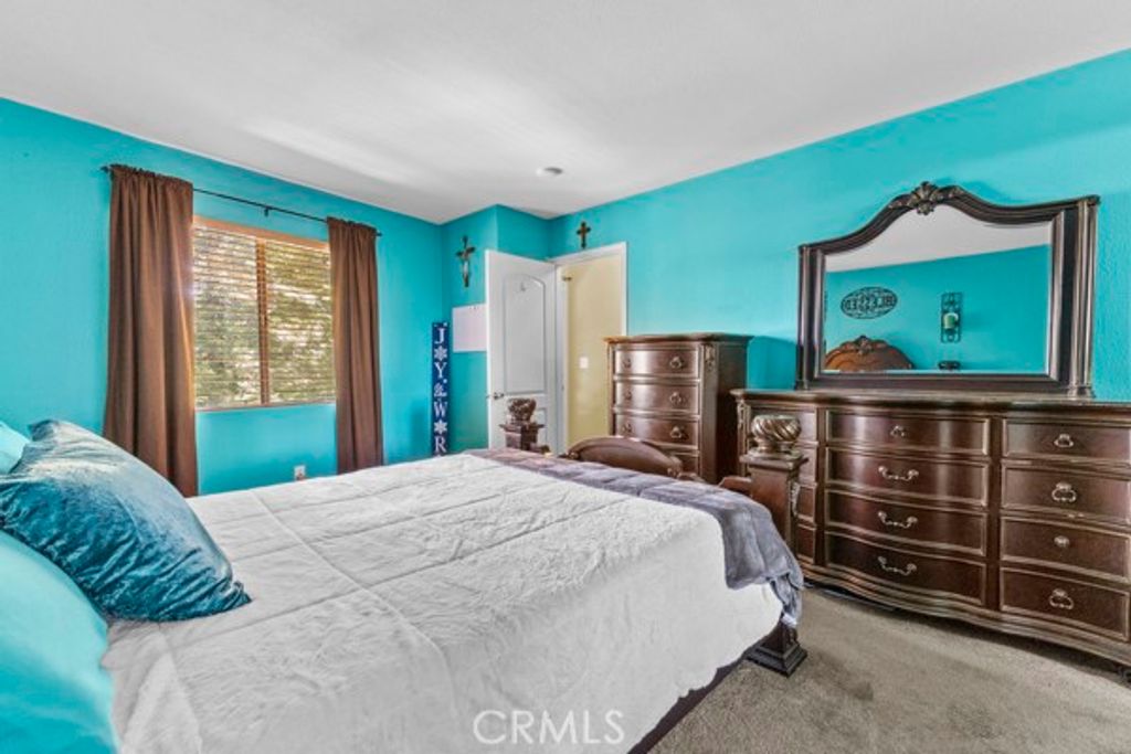 Image 4 of property listing at 26241 Boulder, Twin Peaks, CA 92391