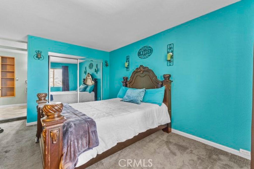 Image 5 of property listing at 26241 Boulder, Twin Peaks, CA 92391