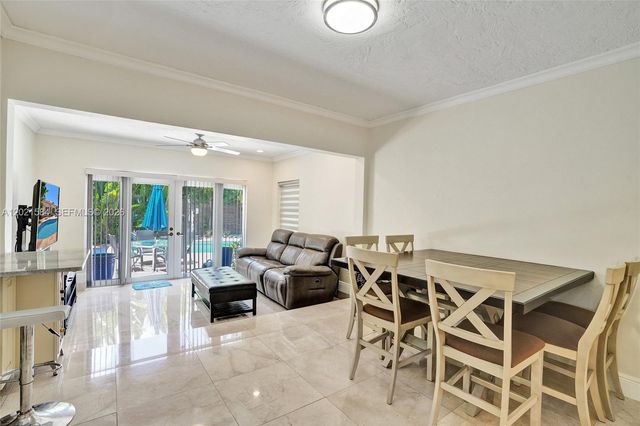 811 NE 73rd St, Miami, FL 33138