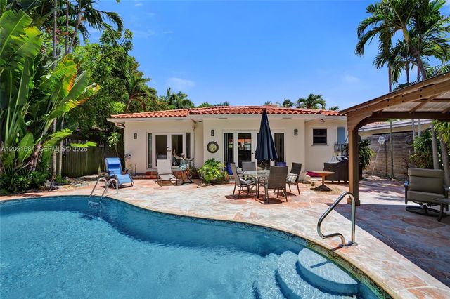 811 NE 73rd St, Miami, FL 33138