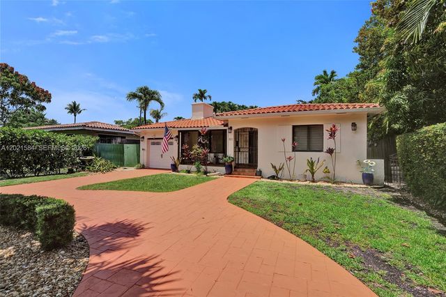 811 NE 73rd St, Miami, FL 33138