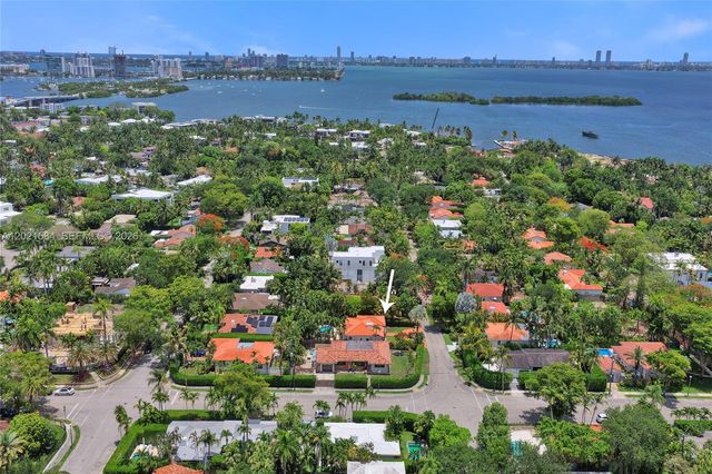 811 NE 73rd St, Miami, FL 33138