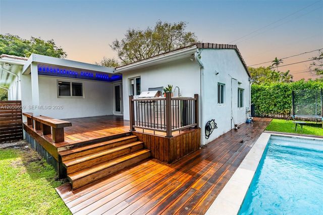 1223 NE 102nd St, Miami Shores, FL 33138