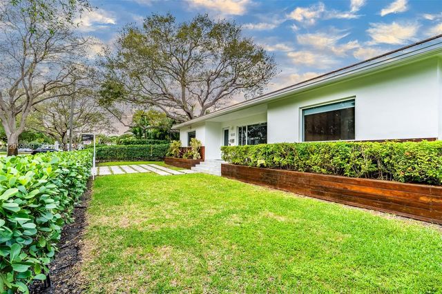 1223 NE 102nd St, Miami Shores, FL 33138