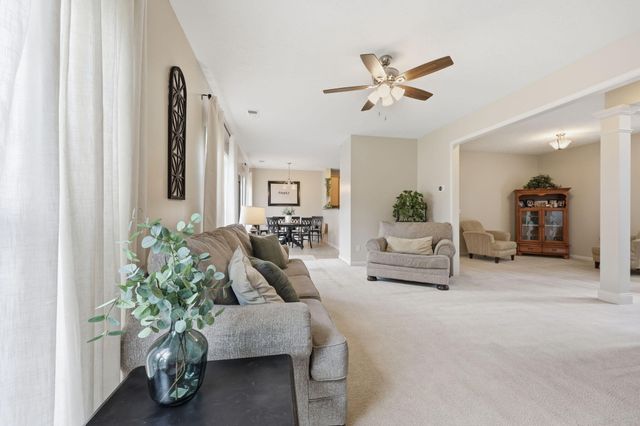 3025 Drexel Pass, Lexington, KY 40509