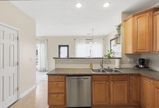 3025 Drexel Pass, Lexington, KY 40509