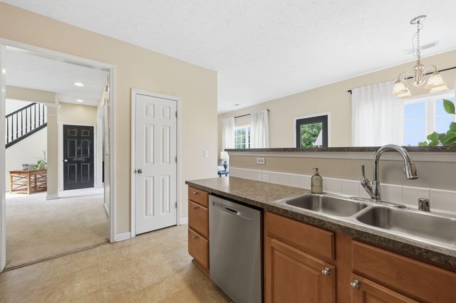 3025 Drexel Pass, Lexington, KY 40509