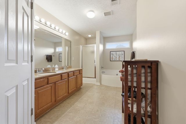 3025 Drexel Pass, Lexington, KY 40509