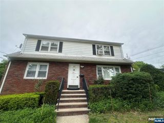 107 Park Row, Wallington, NJ 07057