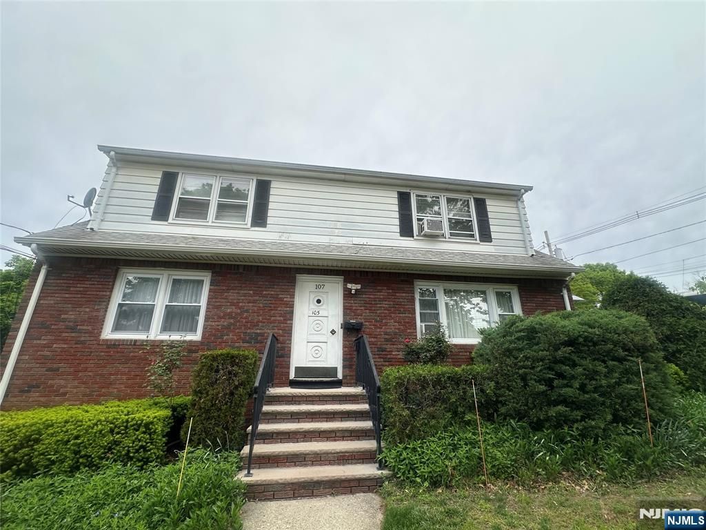 107 Park Row, Wallington, NJ 07057