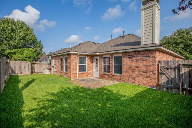 26945 Kings Crescent Drive, Kingwood, TX 77339