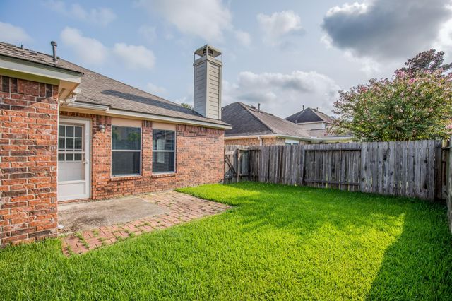 26945 Kings Crescent Drive, Kingwood, TX 77339