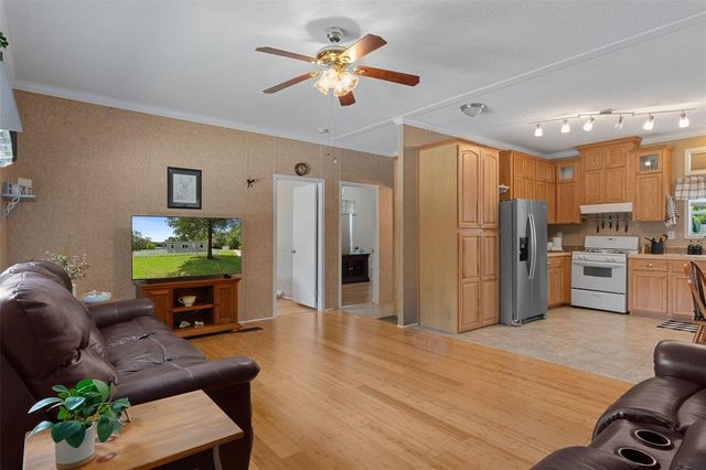 18303 SW 27TH STREET, Dunnellon, FL 34432