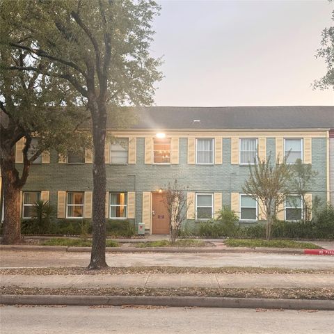 11643 Chimney Rock Road 6, Houston, TX 77035