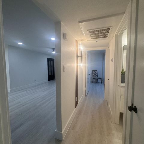 11643 Chimney Rock Road 6, Houston, TX 77035