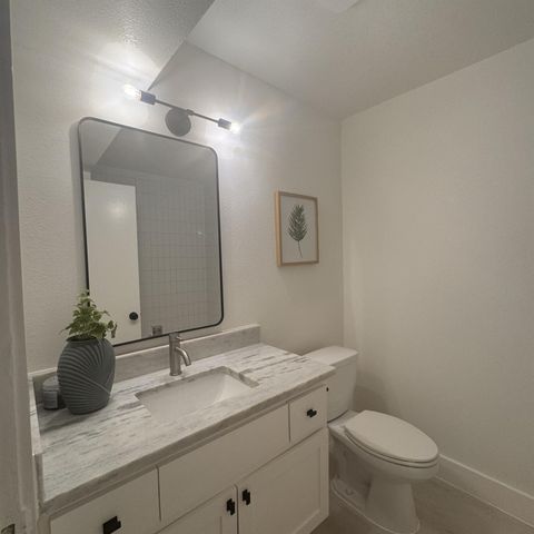 11643 Chimney Rock Road 6, Houston, TX 77035