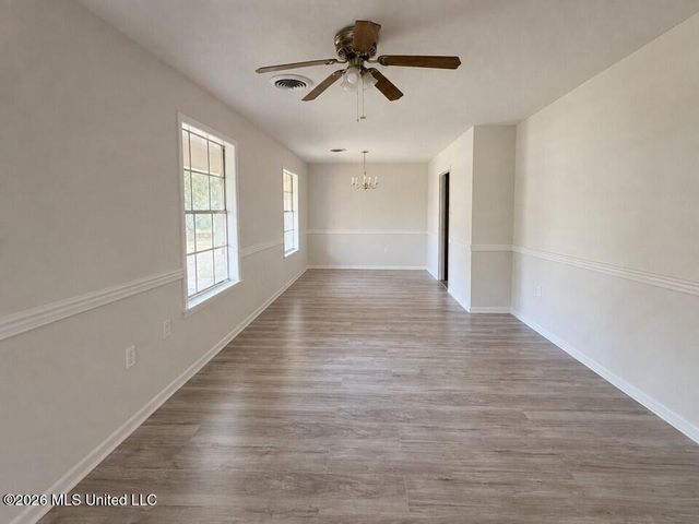 1009 Laurelwood Drive, Clinton, MS 39056