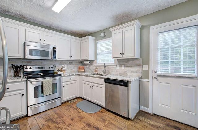 13 Knight Drive, Adairsville, GA 30103