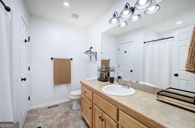 13 Knight Drive, Adairsville, GA 30103