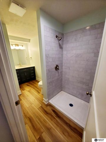 4241 Briarpark Drive, Lincoln, NE 68516