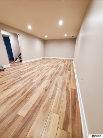 4241 Briarpark Drive, Lincoln, NE 68516