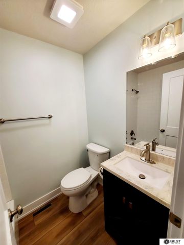 4241 Briarpark Drive, Lincoln, NE 68516