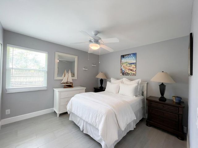 222 SE 3RD Street, Boynton Beach, FL 33435