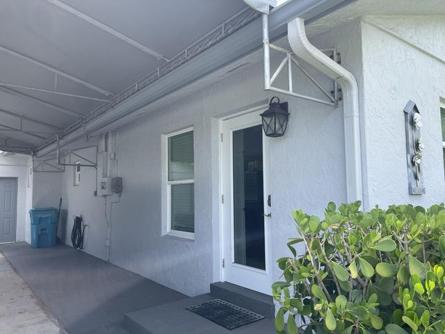 222 SE 3RD Street, Boynton Beach, FL 33435