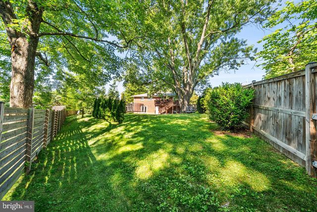 2305 PEGGY LN, Silver Spring, MD 20910