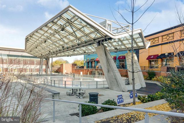 2305 PEGGY LN, Silver Spring, MD 20910