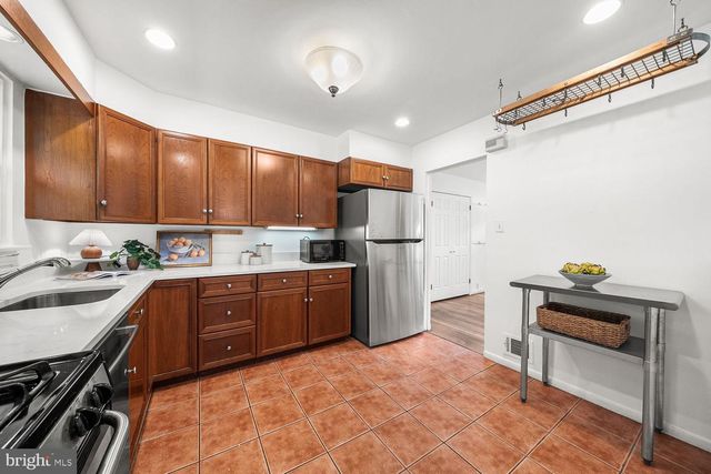2305 PEGGY LN, Silver Spring, MD 20910