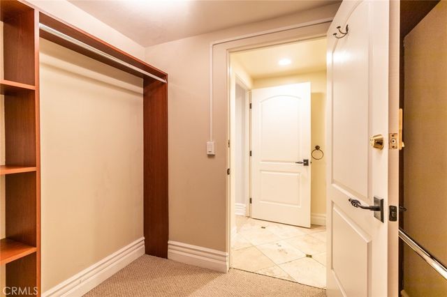 10862 Bloomfield 203, Toluca Lake, CA 91602