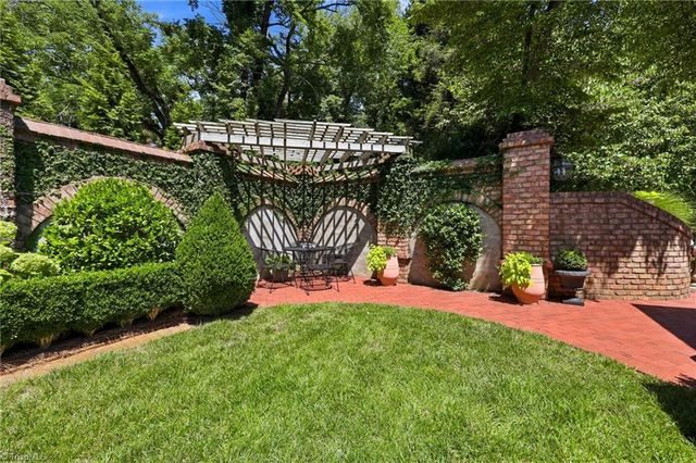 1621 Neelley Road, Pleasant Garden, NC 27313