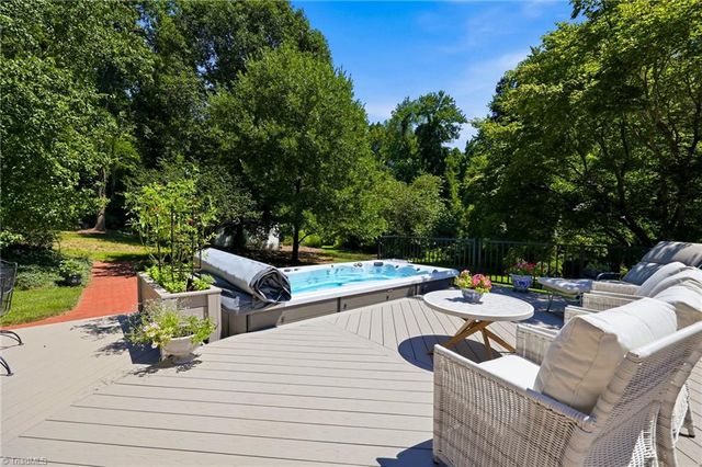 1621 Neelley Road, Pleasant Garden, NC 27313
