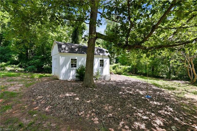 1621 Neelley Road, Pleasant Garden, NC 27313