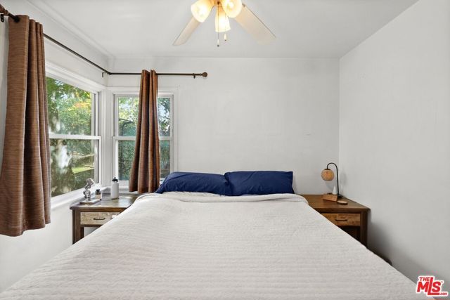 17646 Delano Street, Los Angeles, CA 91316