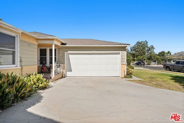 17646 Delano Street, Los Angeles, CA 91316