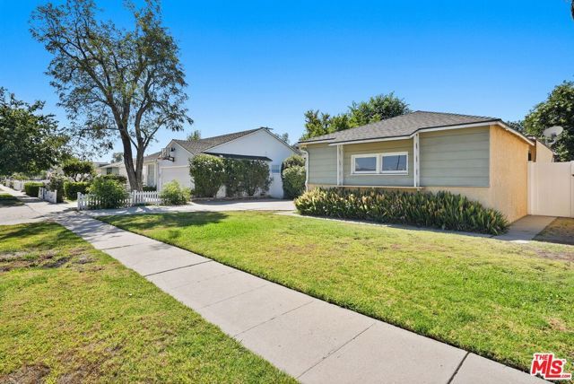 17646 Delano Street, Los Angeles, CA 91316