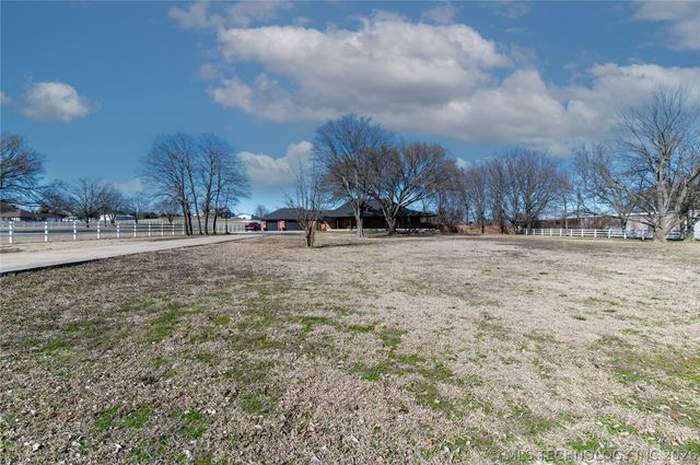 9225 E 116th Street North, Owasso, OK 74055