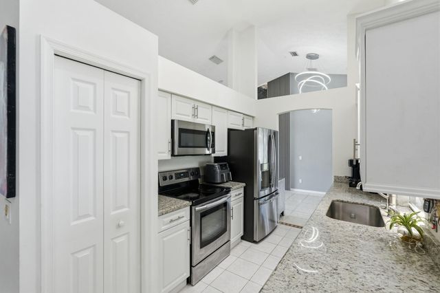 102 NW Peach Street, Port St. Lucie, Port St Lucie, FL 34983