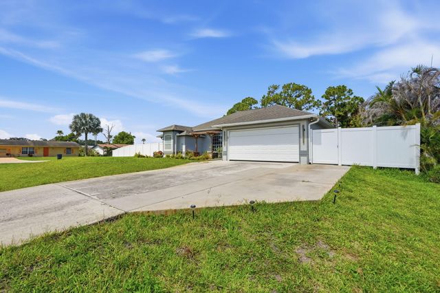 102 NW Peach Street, Port St. Lucie, Port St Lucie, FL 34983