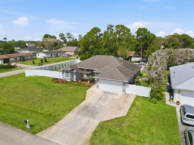 102 NW Peach Street, Port St. Lucie, Port St Lucie, FL 34983