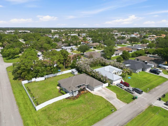 102 NW Peach Street, Port St. Lucie, Port St Lucie, FL 34983