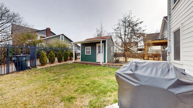 2012 12th Ave, S, Nashville, TN 37204