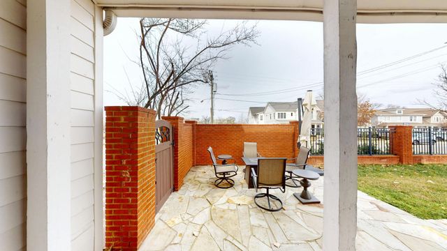 2012 12th Ave, S, Nashville, TN 37204